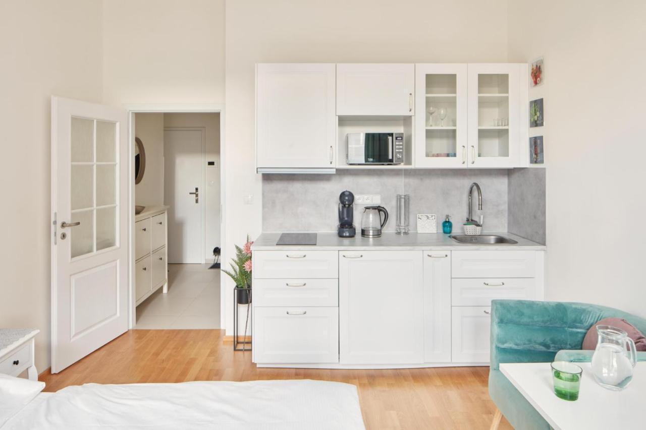 Prague Days - Homey Studio - New Town Екстер'єр фото
